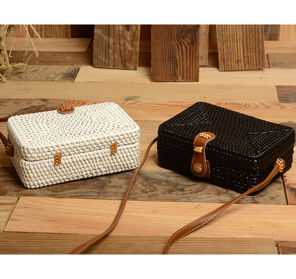 Diagonal Dyed Small Round Leather Buckle Bag