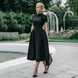 Round Neck Short-sleeved Slim Waist Dress