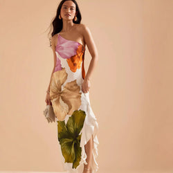 Spring And Summer Oblique Shoulder Dress