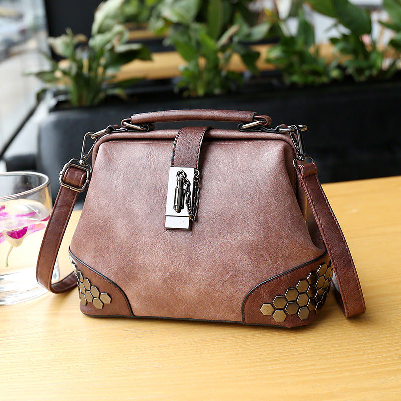 Bag 2023 Foreign Trade New Women&#039;s Bag Retro Lock Shoulder Bag Women&#039;s Messenger Bag