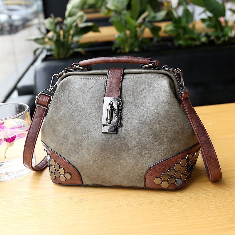 Bag 2023 Foreign Trade New Women&#039;s Bag Retro Lock Shoulder Bag Women&#039;s Messenger Bag