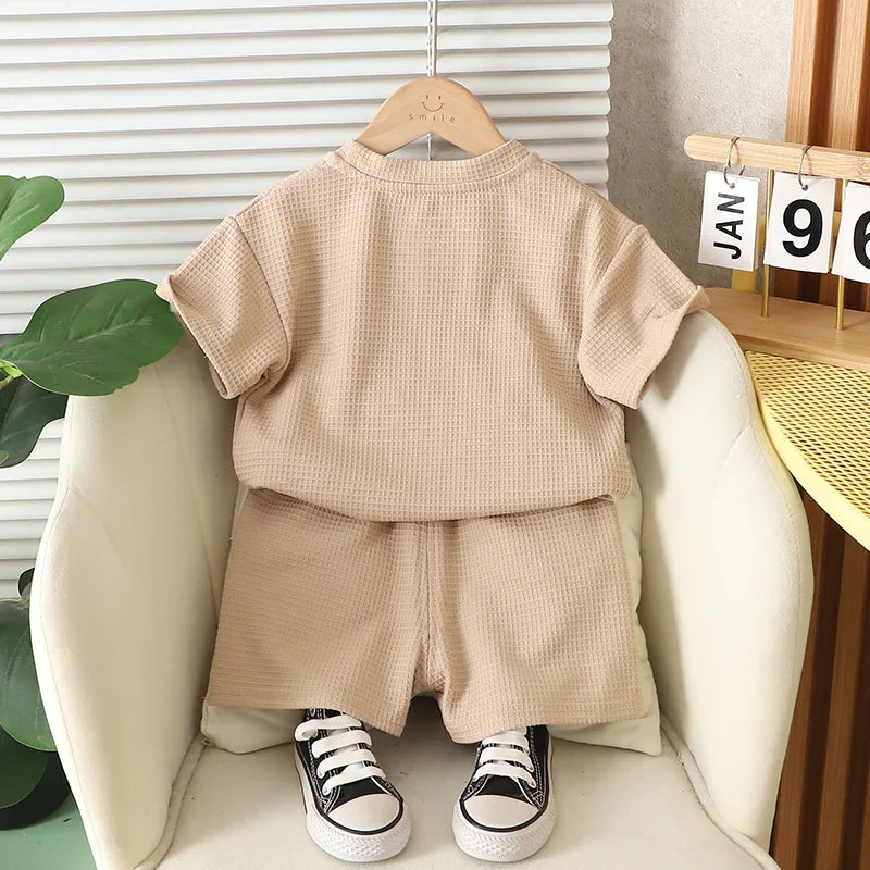 Boys Short Sleeve Suit with Two Small Rabbits