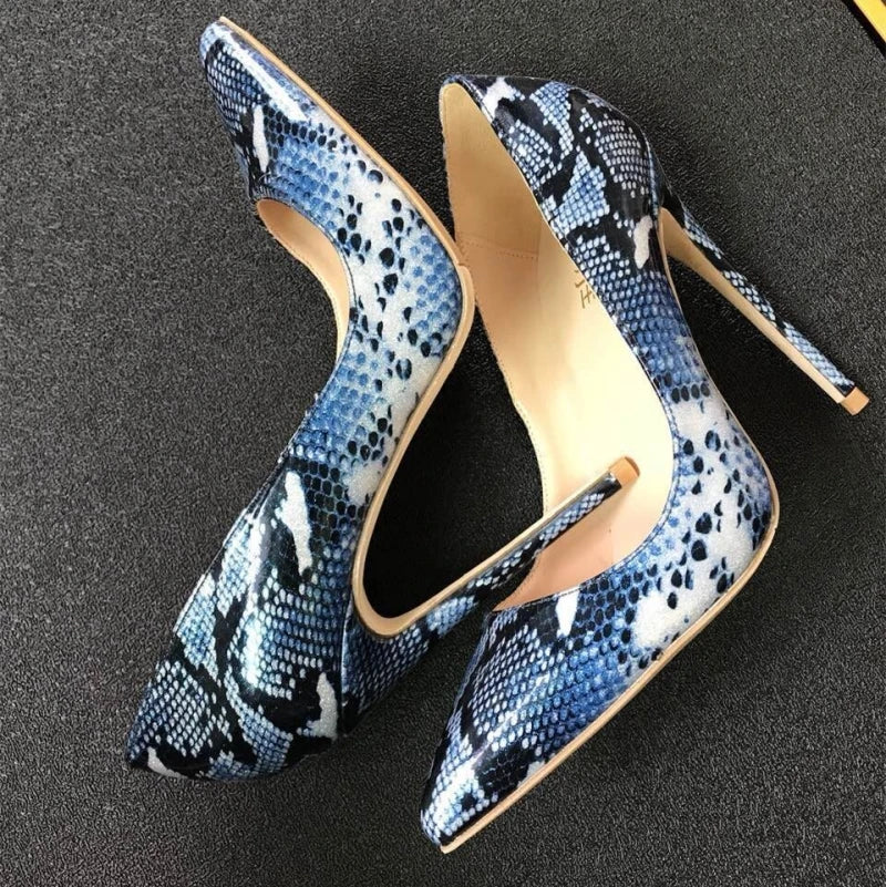 Elegant blueprint pointed high heel exquisite