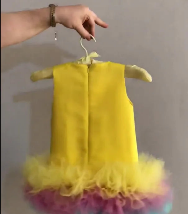 Satin Tulle O-neck Sleeveless Princess Dress