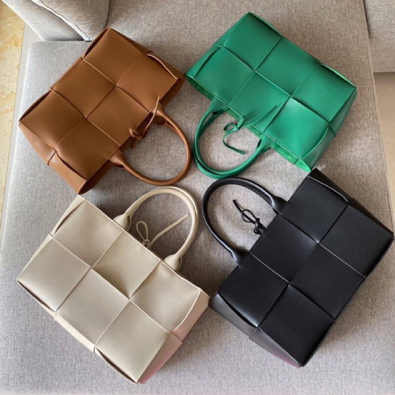 Retro Cross-border Leather Woven Handbag