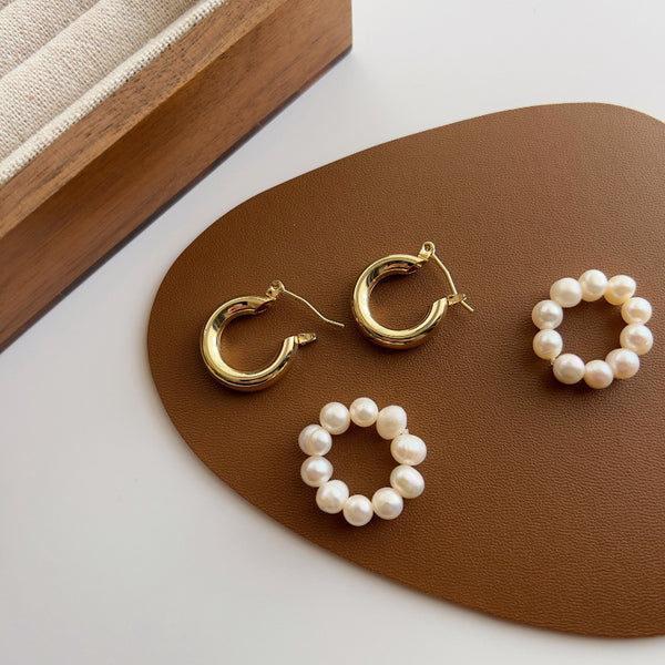 Vintage Cultured Pearl Circle Earrings