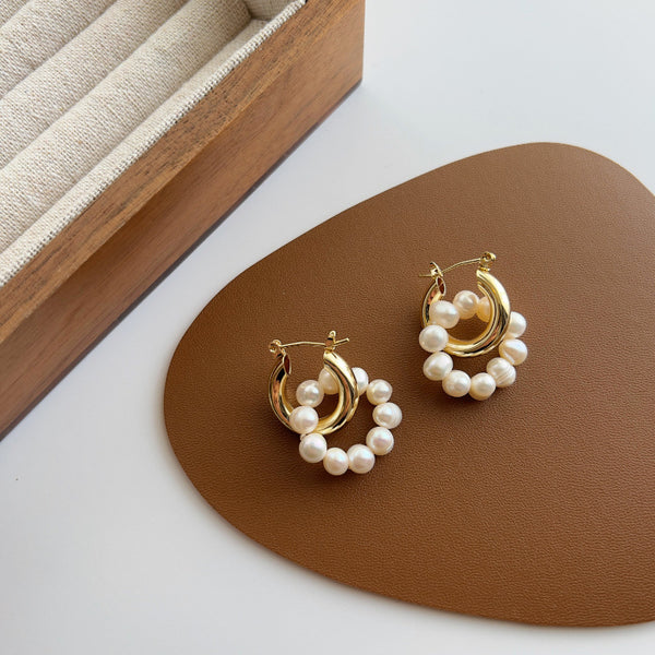 Vintage Cultured Pearl Circle Earrings