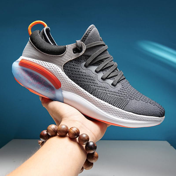 Breathable Mesh Fly-woven Running Shoes