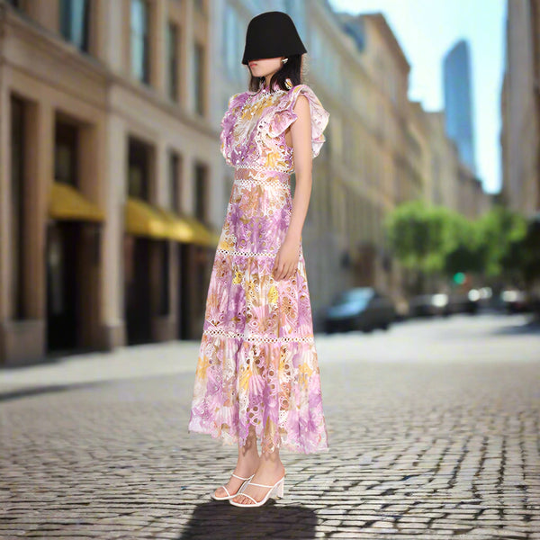 Elegant French Long Lace Sleeveless Hollow Embroidered Gouhua Dress