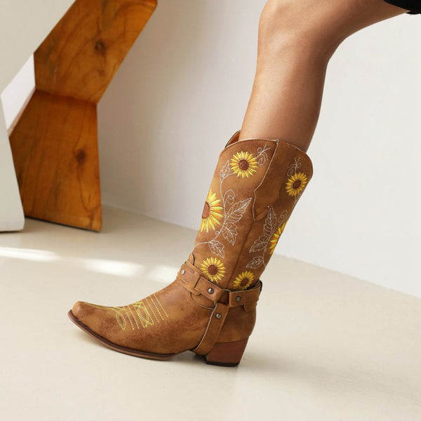 Ladies Embroidered Sleeve Knight Boots