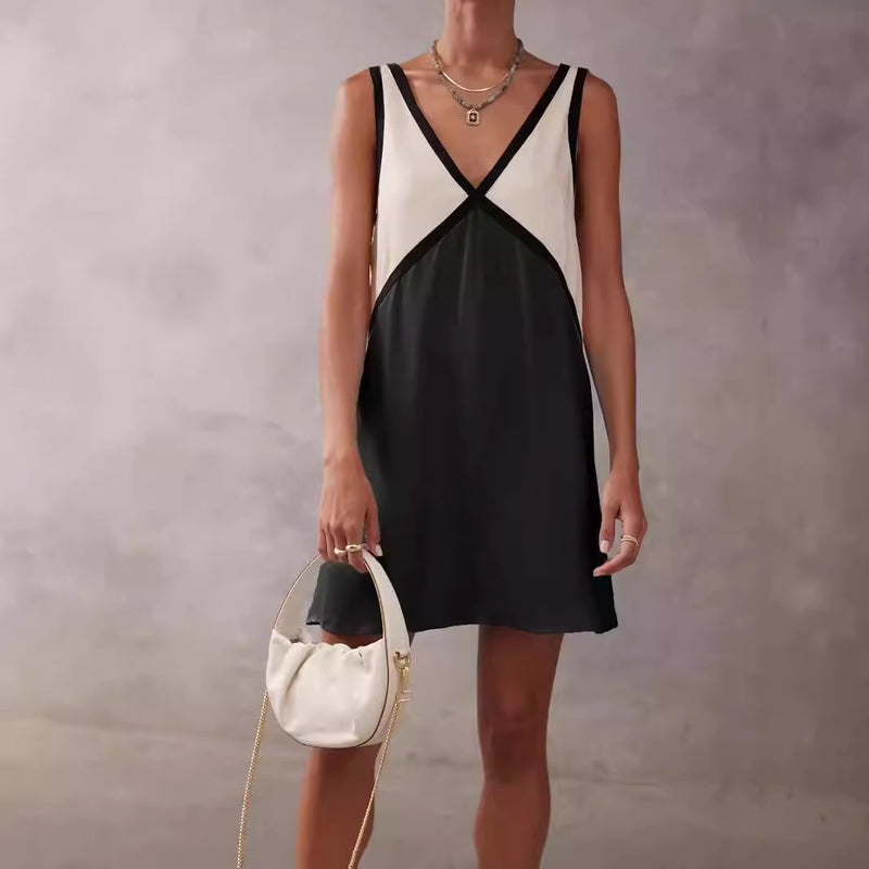 V-neck Loose-fitting Sleeveless Shirt Dress