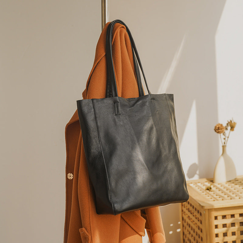 The New Leather Women&#039;s Bag Top Layer Cowhide Retro Handbag Large Capacity Textured