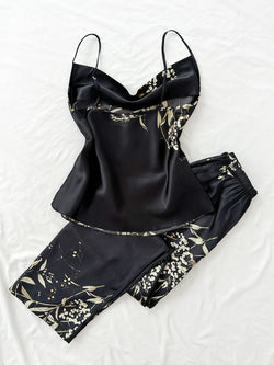 Small cherry print pajamas set