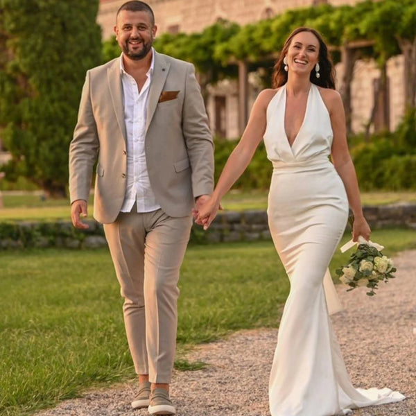 Elegan Satin Wedding Bride Dress Halter With Sweep Train Deep V-neck Sheath