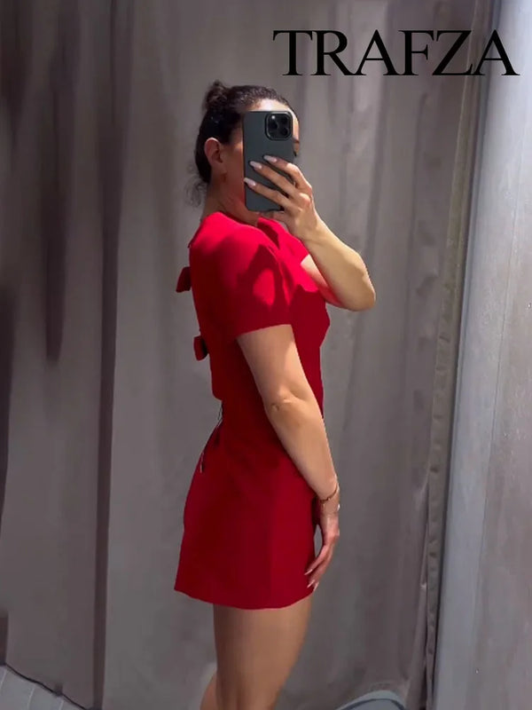 Chic Jumpsuits Red O-Neck Short Sleeves Back Hollow Out