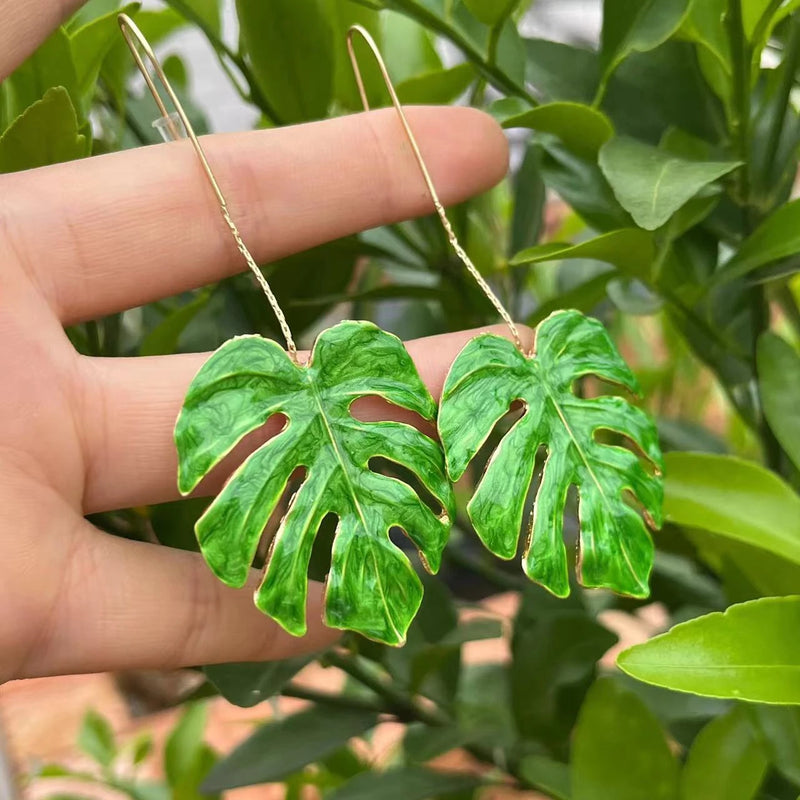 Sweet Temperament Wave Dot Leaf Flower Earrings
