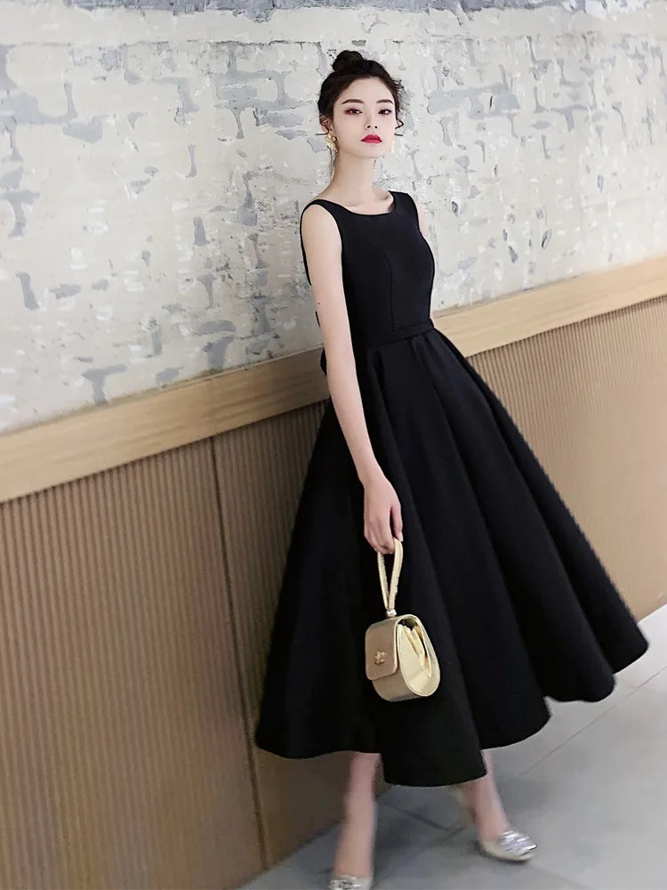 Elegant Vintage Dress