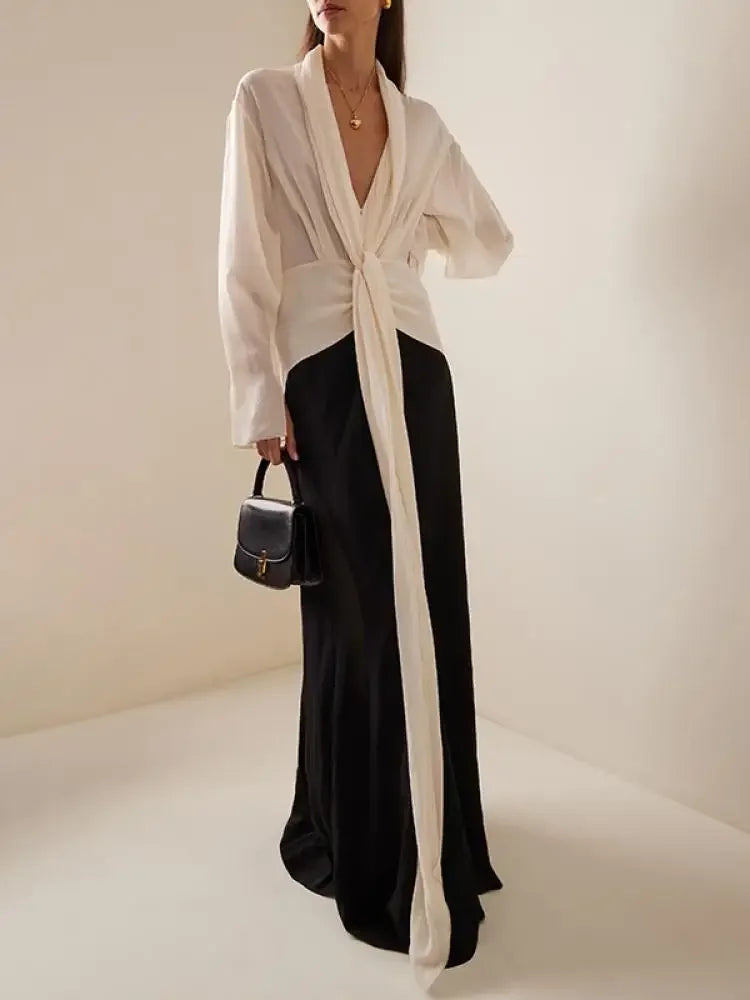 Vintage Deep V-Neck Pleated Evening Dresses