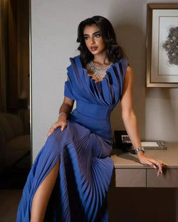 Elegant Length Sleeveless Dress