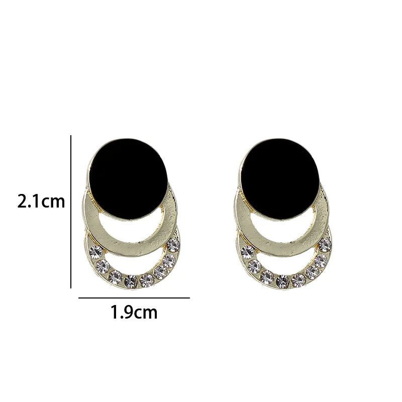 Elegant Circle Charms Earrings