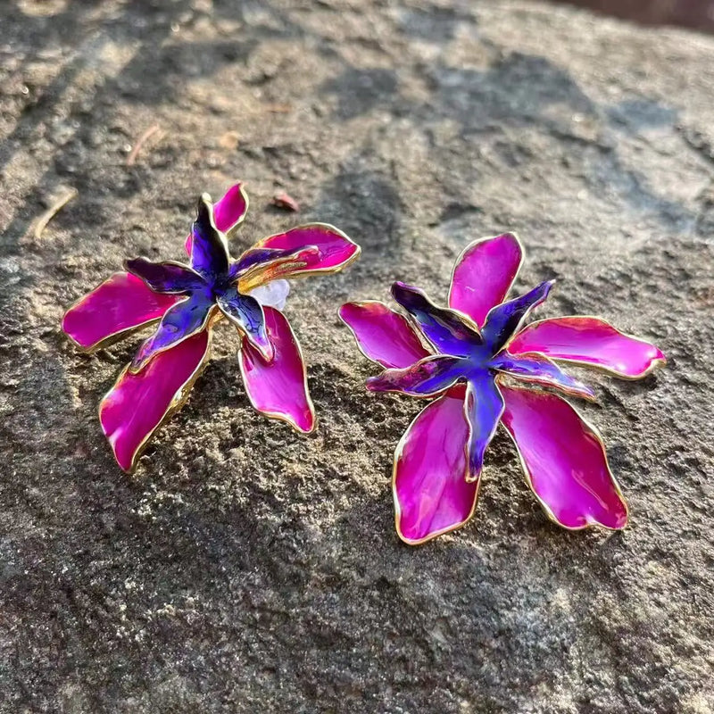 Sweet Temperament Wave Dot Leaf Flower Earrings