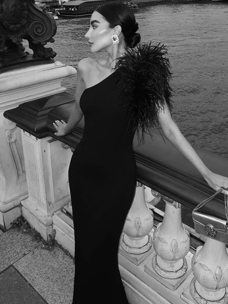 Elegant Black Sleeveless One Shoulder Long Dress