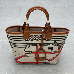 Beautiful everyday Handbags