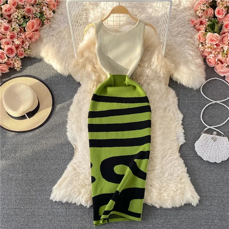 Elegant Vintage Striped Knitting Dress