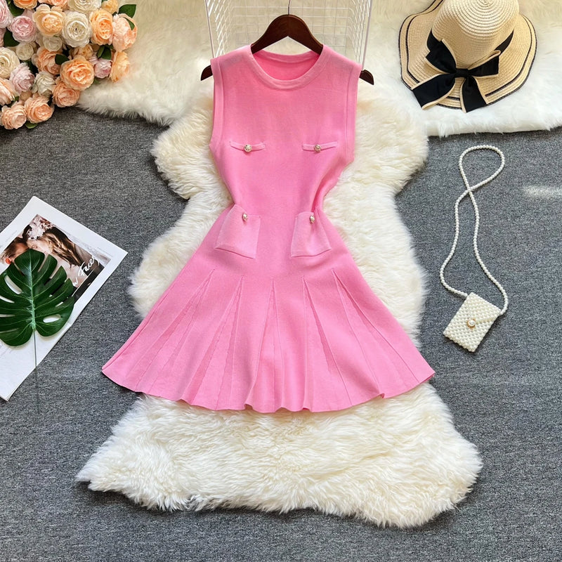 Summer Pleated O-neck Slim Waist A-line Dress