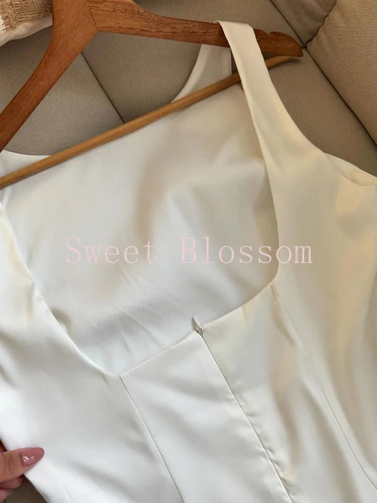 Elegant White French Retro Sleeveless Bud Hepburn Dress