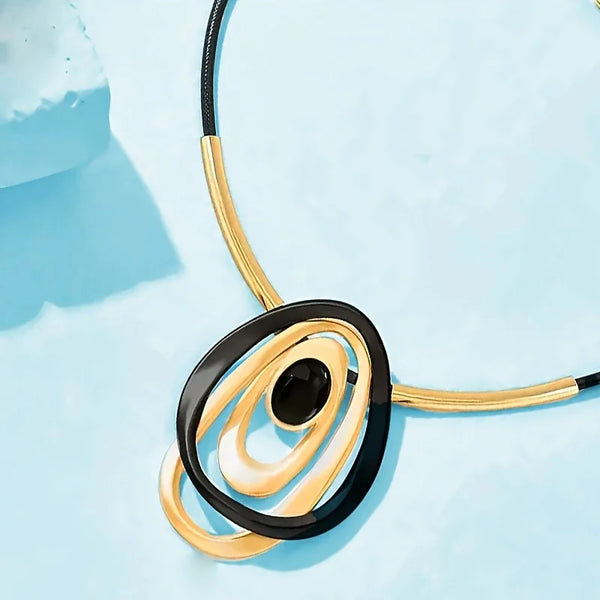 Circle Oval Pendant Necklace