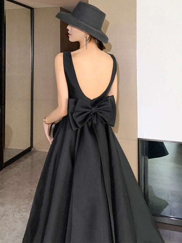 Elegant Vintage Dress