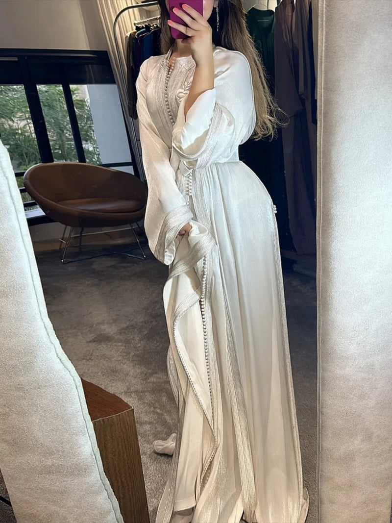 Vintage Modern V Neck A-line Elegant Women Wedding