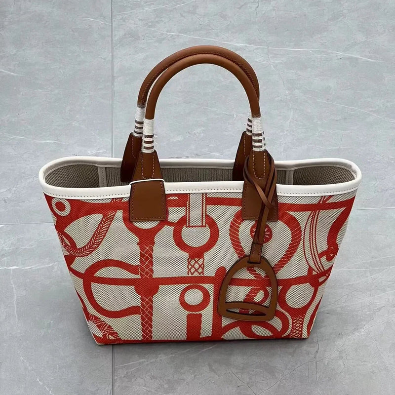 Beautiful everyday Handbags