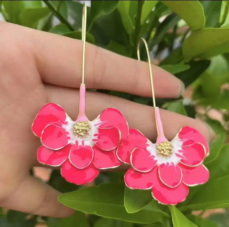Sweet Temperament Wave Dot Leaf Flower Earrings
