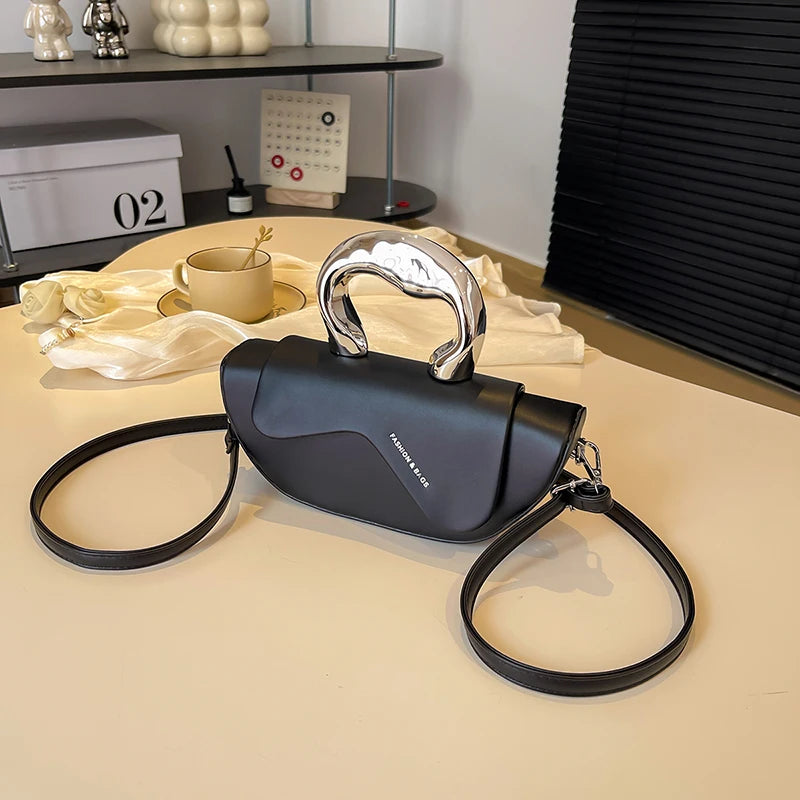 Versatile summer crossbody bags