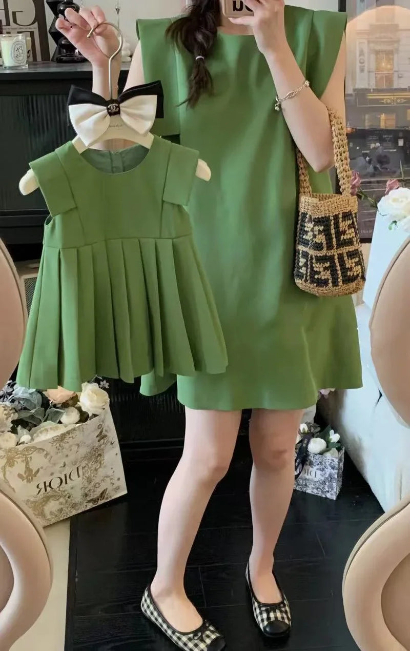 Pleated Skirt Mother Daughter Sleeveless Dress 0-7Y