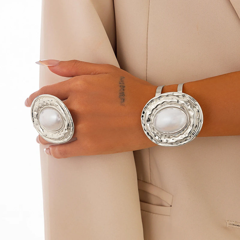 2Pcs/Set Exaggerated Circle Chunky Adjustable Open Cuff Bangles Imitation Pearl Rings