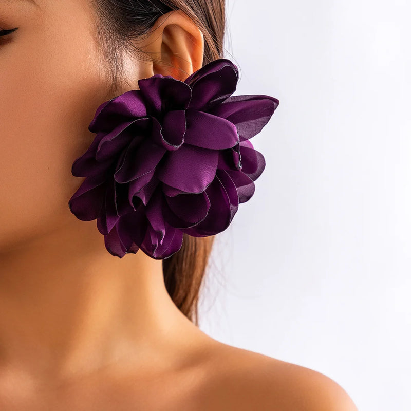 CAMINA Hyperbole White Red Large Flower Earrings