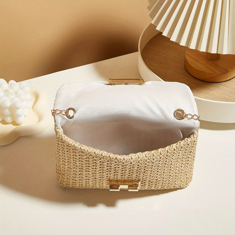 Woven Straw Handwoven Purse with Lock Closure