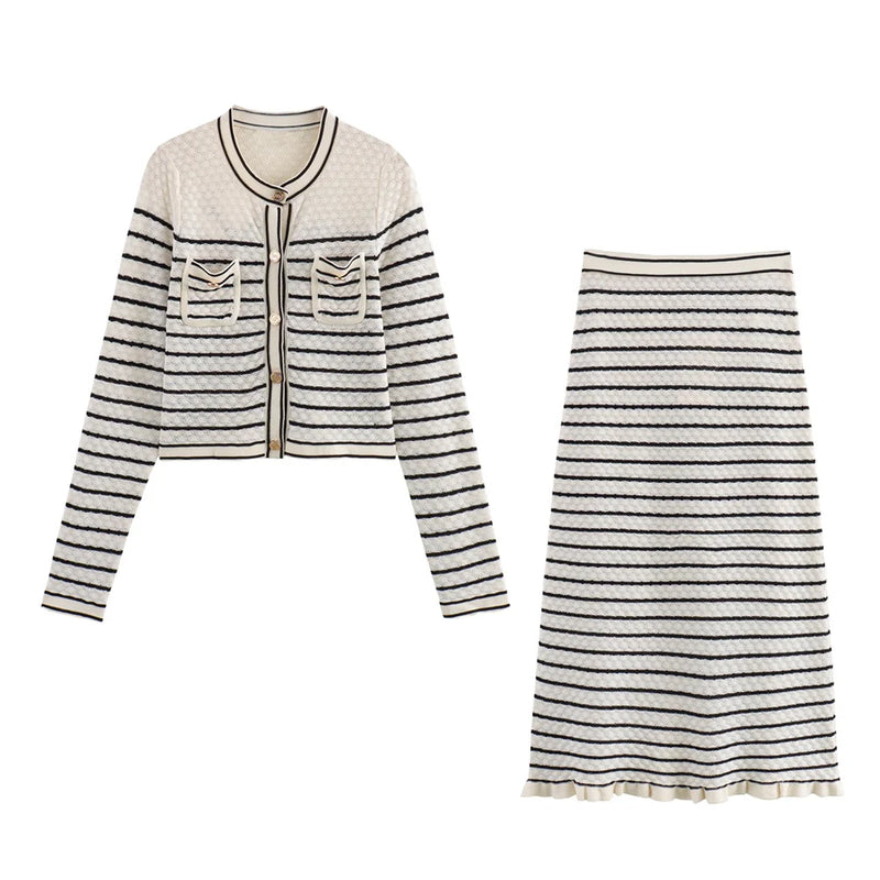 Round Neck Stripes Short Woolen Sweater Top Half Length Skirt Set