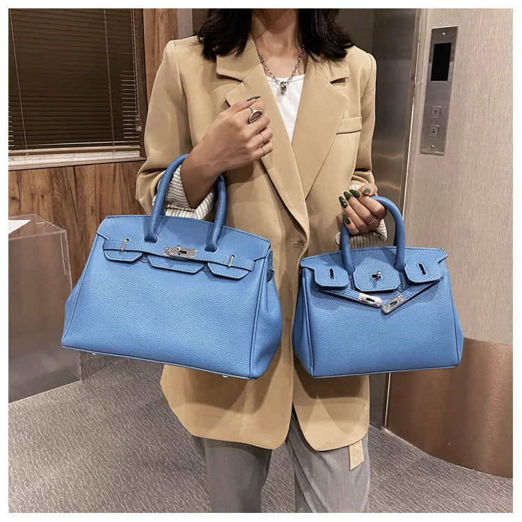 Elegant Shoulder Purse Crossbody Bag with Premium Design