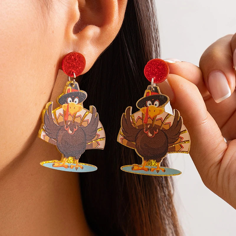 Charming Round Turkey Tail Wings Hat Earrings