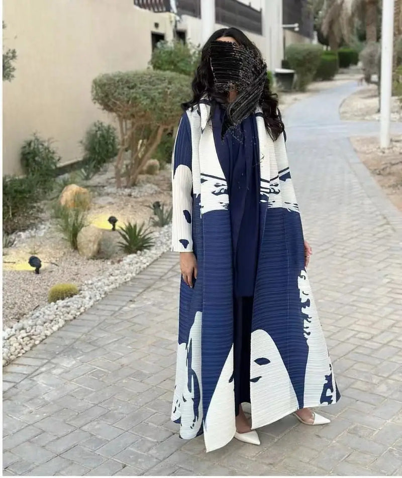 Retro Printed Long Sleeved Abaya