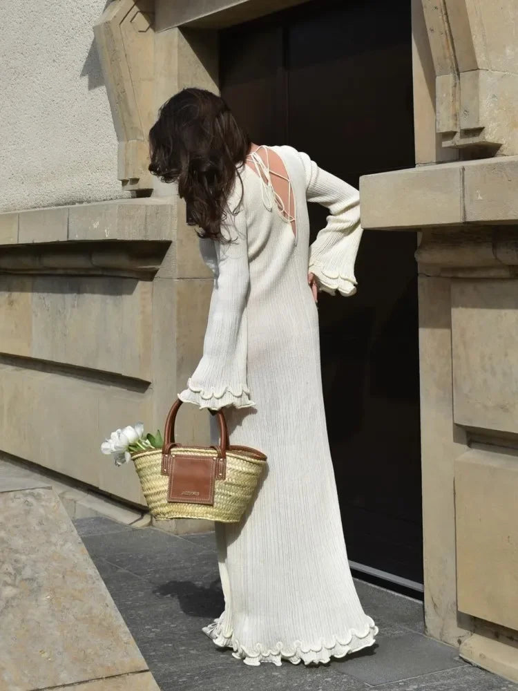 Elegant Ruffle Hem Knit White  O-neck Long Sleeve Backless Dress