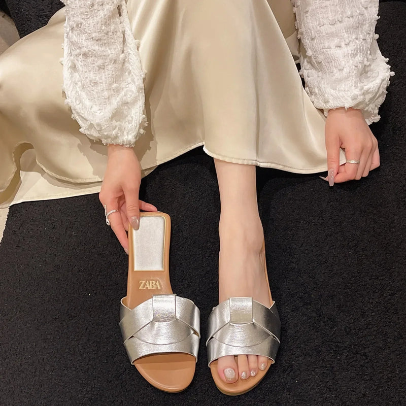 Designer New Sandals Low Heel Comfortable Slippers