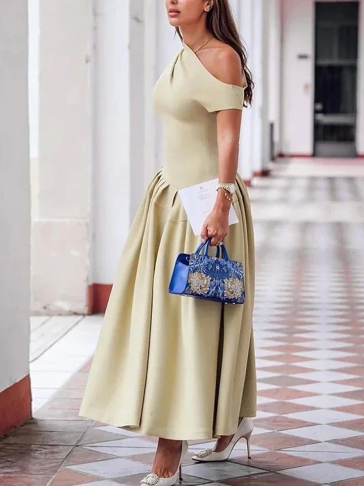 TWO TWINSTYLE Solid Dress