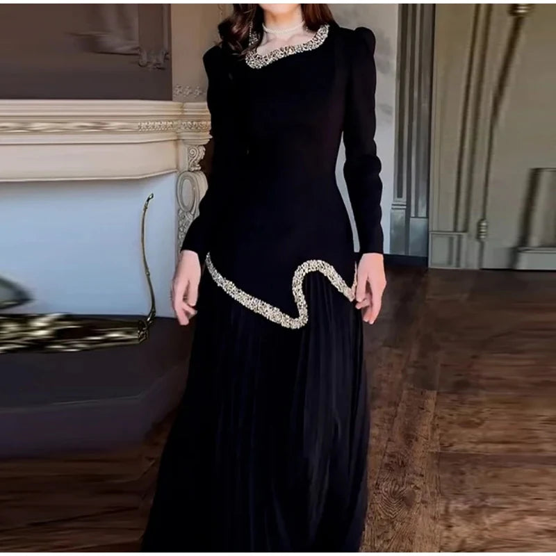 Elegant Rhinestone Long O-neck Full Sleeve Pleated Dress