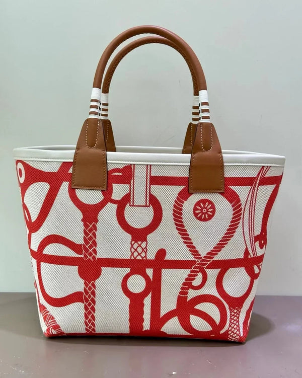 Beautiful everyday Handbags