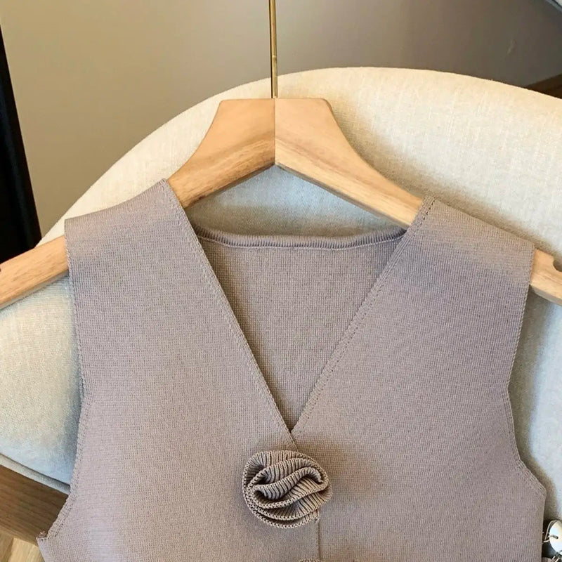 French Style V-neck Sleeveless Knitted Aesthetic Tank